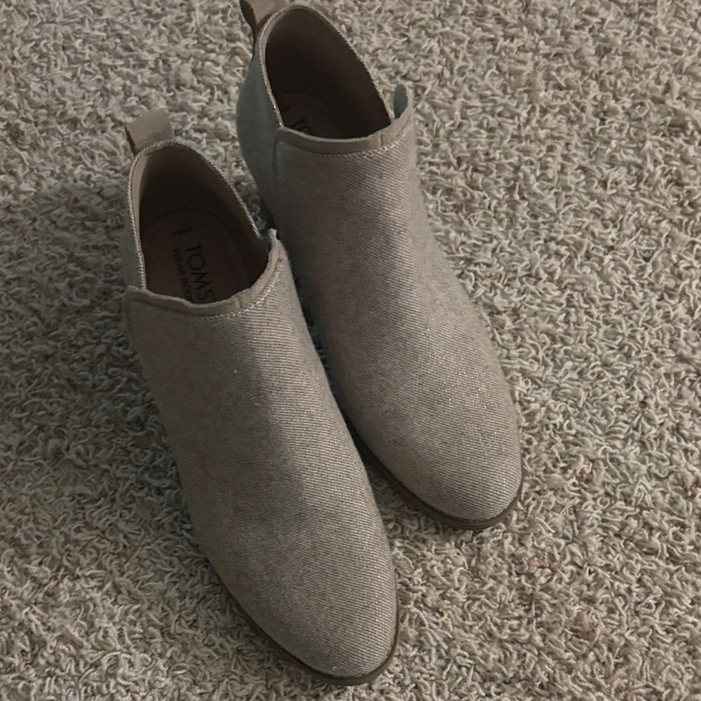 TOMS Beige Slip-On Ankle Booties